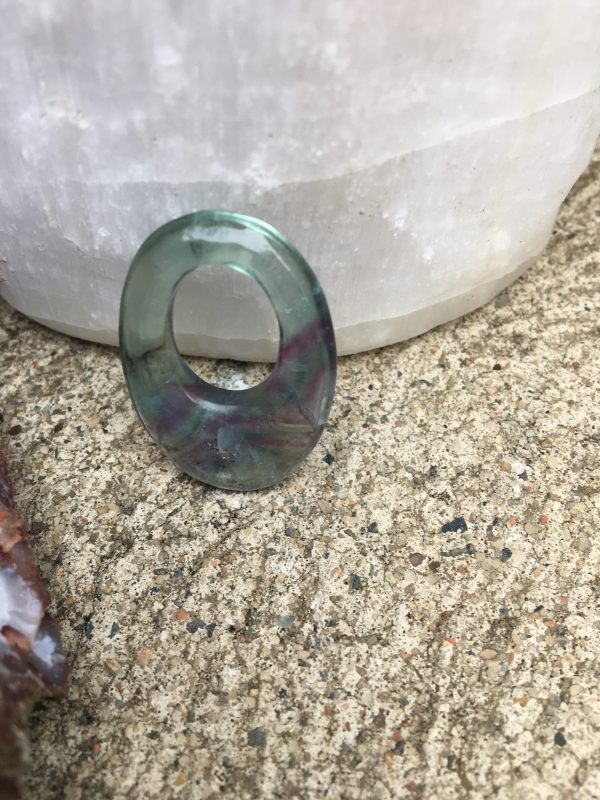 JEWELLERY, PENDANTS fluorite oval 35mm