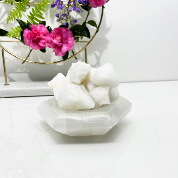 Snow Quartz A grade 3-6cm